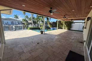 330 SE 10th St, Pompano Beach, FL 33060 - Photo 11