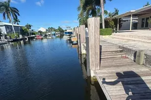 330 SE 10th St, Pompano Beach, FL 33060 - Photo 17