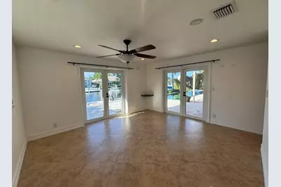330 SE 10th Street, Pompano Beach, FL 33060 - Photo 37