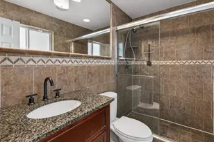 330 SE 10th St, Pompano Beach, FL 33060 - Photo 41