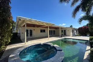 330 SE 10th St, Pompano Beach, FL 33060 - Photo 5