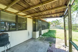 7625 Canal Dr, Lake Worth, FL 33467 - Photo 31