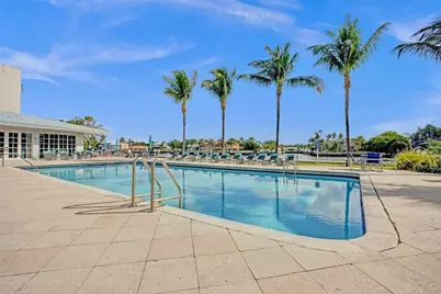631 E Woolbright Road #207, Boynton Beach, FL 33435 - Photo 13