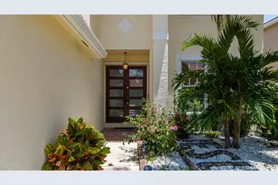 3626 Newport Avenue, Boynton Beach, FL 33436 - Photo 3