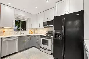 1125 NW 30th Ct, Wilton Manors, FL 33311 - Photo 17