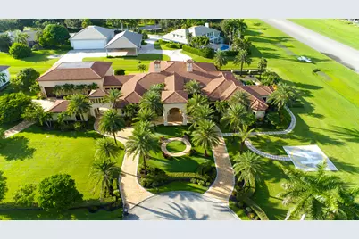 15855 Barnstormer Court, Wellington, FL 33414 - Photo 5
