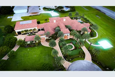 15855 Barnstormer Court, Wellington, FL 33414 - Photo 9