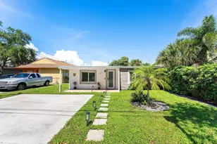 161 NE 15th Terrace, Boca Raton, FL 33432 - Photo 3