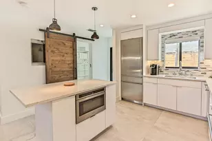 1955 NE 4th St, Deerfield Beach, FL 33441 - Photo 23