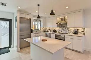 1955 NE 4th St, Deerfield Beach, FL 33441 - Photo 3