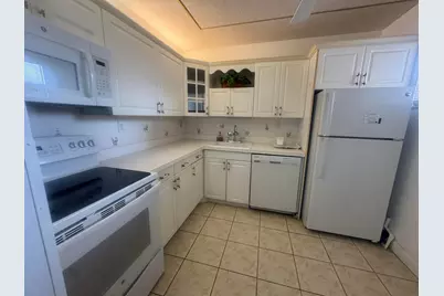 2640 Garden Drive S #Apt 203, Lake Worth, FL 33461 - Photo 19