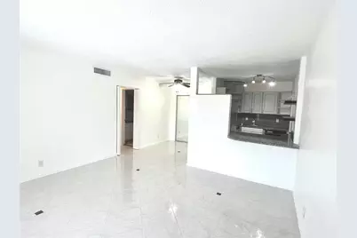 6750 NE 21st Road #121, Fort Lauderdale, FL 33308 - Photo 7