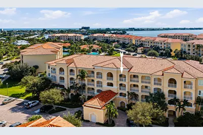 1 Harbour Isle Drive E #PH04, Fort Pierce, FL 34949 - Photo 1