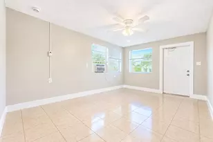 3063 Floweva St, Palm Springs, FL 33406 - Photo 3