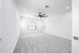 9224 Crestview Cir, Palm Beach Gardens, FL 33412 - Photo 13