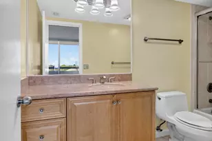 4000 N Ocean Dr, Singer Island, FL 33404 - Photo 43