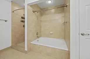 116 Waterview Dr, Palm Beach Gardens, FL 33418 - Photo 9