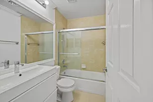 116 Waterview Dr, Palm Beach Gardens, FL 33418 - Photo 25