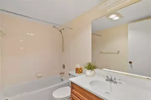 367 S Federal Hwy, Deerfield Beach, FL 33441 - Photo 11