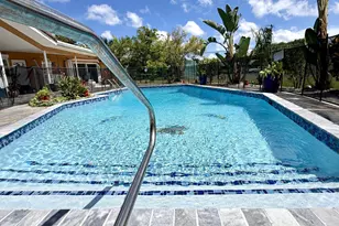 5105 White Oak Ln, Tamarac, FL 33319 - Photo 17