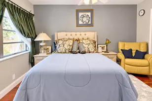 5105 White Oak Ln, Tamarac, FL 33319 - Photo 9