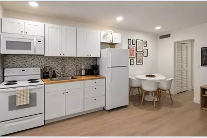 704 NE 8th Street #4, Hallandale Beach, FL 33009 - Photo 1