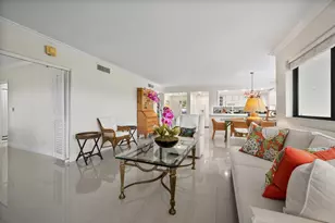 418 Brackenwood Ln S, Palm Beach Gardens, FL 33418 - Photo 15