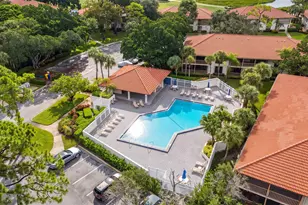 418 Brackenwood Ln S, Palm Beach Gardens, FL 33418 - Photo 37