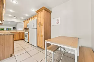 6911 Consolata St, Boca Raton, FL 33433 - Photo 9