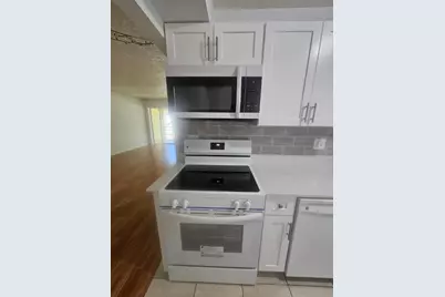 959 SE 2nd Avenue #210, Deerfield Beach, FL 33441 - Photo 3