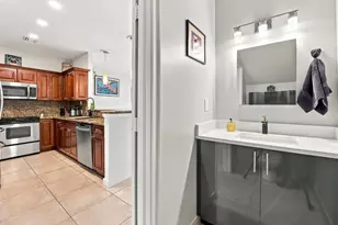 1795 NE 4th Ave, Fort Lauderdale, FL 33305 - Photo 7
