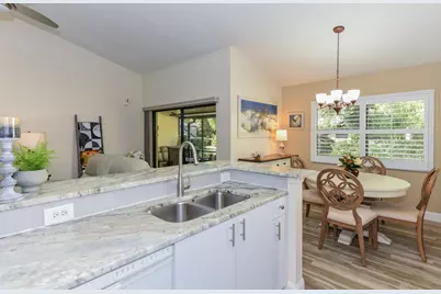 438 SW Jefferson Circle, Port Saint Lucie, FL 34986 - Photo 11