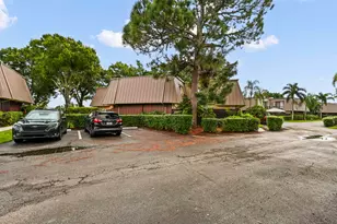 301 Miramar Ln, Palm Beach Gardens, FL 33410 - Photo 27