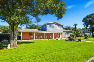3306 Meadow Ln, Fort Pierce, FL 34947 - Photo 3