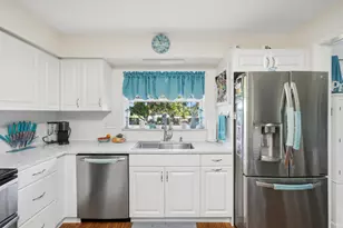 3306 Meadow Ln, Fort Pierce, FL 34947 - Photo 15