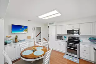 3306 Meadow Ln, Fort Pierce, FL 34947 - Photo 13