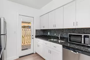 1134 NE 16th Terrace, Fort Lauderdale, FL 33304 - Photo 13