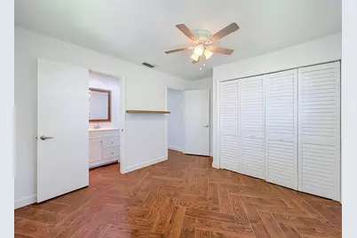 813 SW 5th Court, Boynton Beach, FL 33426 - Photo 23