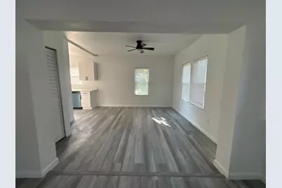 319 N 11th Street, Fort Pierce, FL 34950 - Photo 9