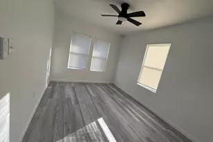 319 N 11th St, Fort Pierce, FL 34950 - Photo 19