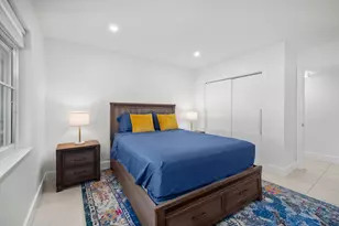 119 NE 19th Ct, Wilton Manors, FL 33305 - Photo 13