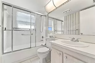116 Lyndhurst F, Deerfield Beach, FL 33442 - Photo 15
