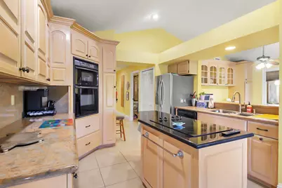 10691 SE Jupiter Narrows Drive, Hobe Sound, FL 33455 - Photo 7