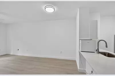 630 S Sapodilla Avenue #223, West Palm Beach, FL 33401 - Photo 5