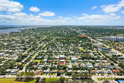 346 Laurie Road, West Palm Beach, FL 33405 - Photo 37