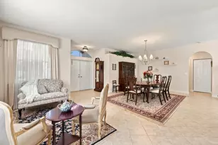 6346 Stonehurst Cir, Lake Worth, FL 33467 - Photo 11