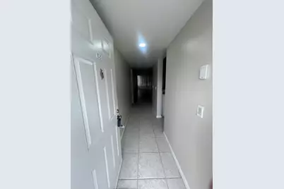 3636 Whitehall Drive #103, West Palm Beach, FL 33401 - Photo 5