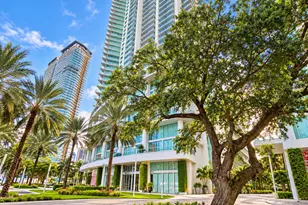 92 SW 3rd St, Miami, FL 33130 - Photo 1