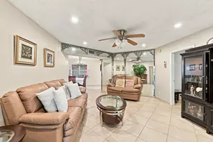 4000 NW 44th Ave, Lauderdale Lakes, FL 33319 - Photo 5