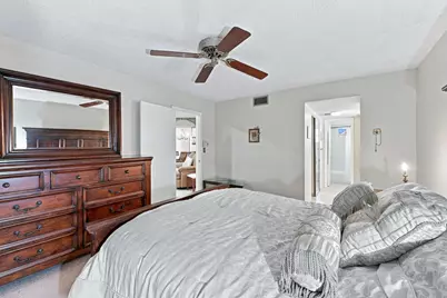 4000 NW 44th Avenue #208, Lauderdale Lakes, FL 33319 - Photo 15